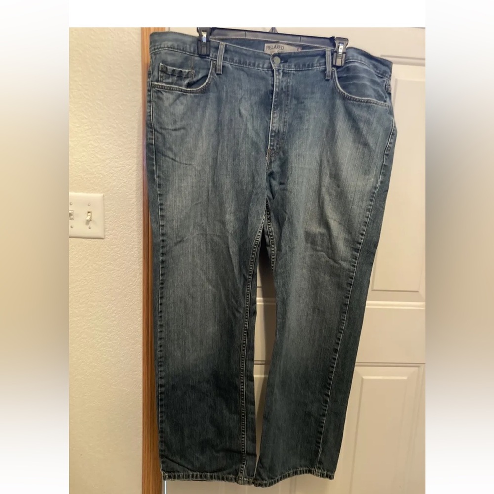 Levi's 559 Mens Blue Medium Wash Relaxed Denim Straight Jeans 44 X 32 Used Good